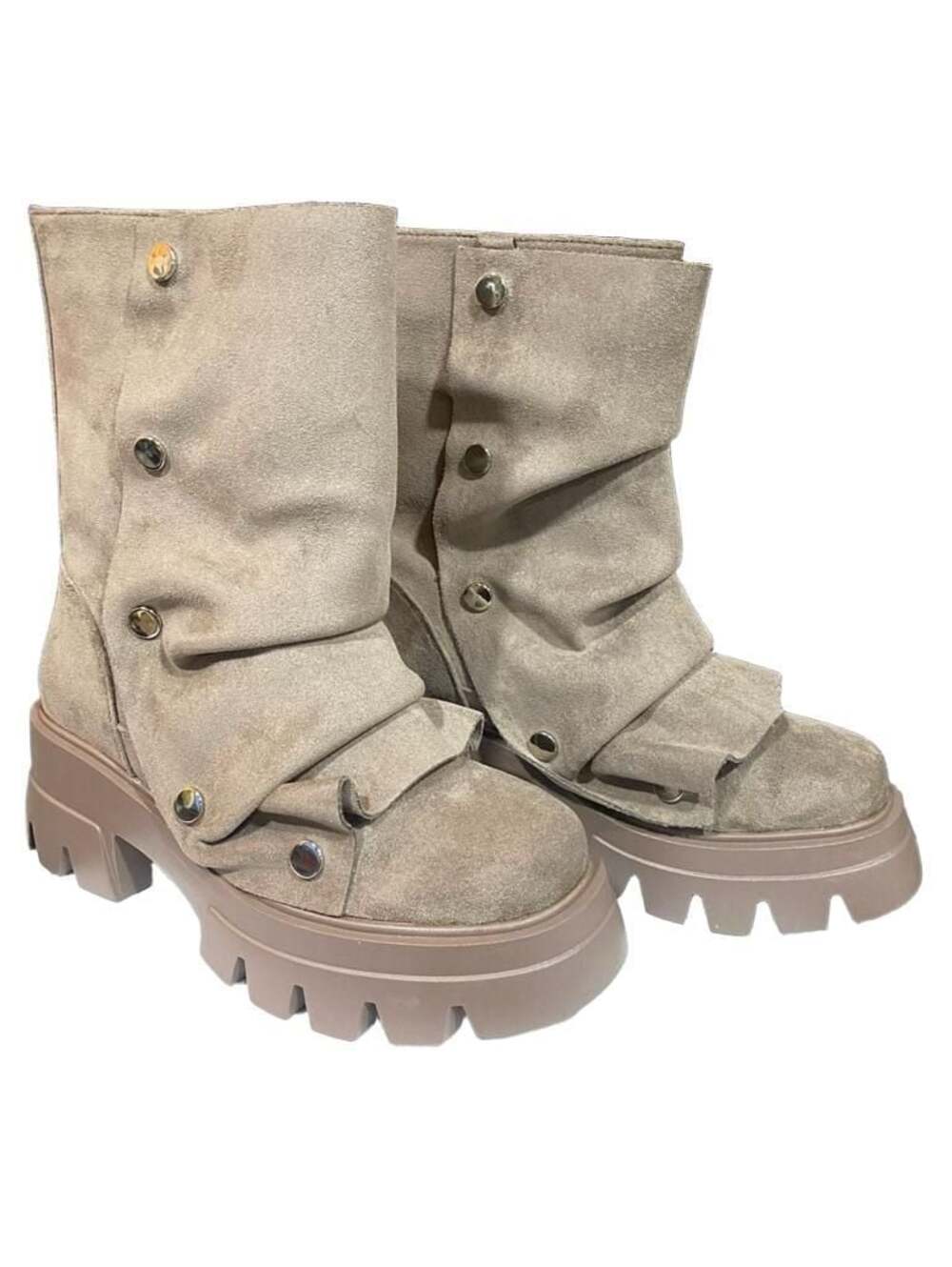 Brand New AZALEA WANG Bharti Studded Chunky Platform Boots in Cocoa 7.5